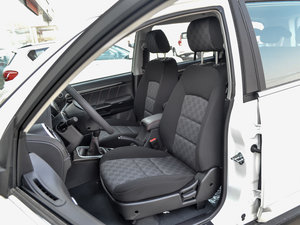 2015款2.0L 手动两驱进取型 主驾驶座椅