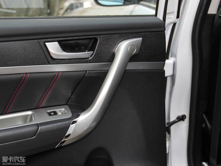 2015H6 \Ӱ 1.5T ԄӃA