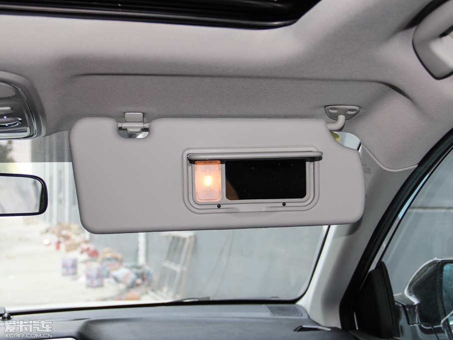 2015H6 \Ӱ 1.5T ԄӃA