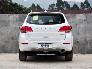 2015款升级版 1.5T 手动两驱精英型 正后	