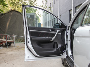 2015款运动版 1.5T 自动两驱豪华型 驾驶位车门