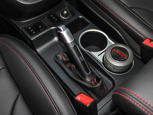 2015款运动版 1.5T 自动两驱豪华型 驻车制动器