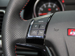 2015款运动版 1.5T 自动两驱豪华型 中控区