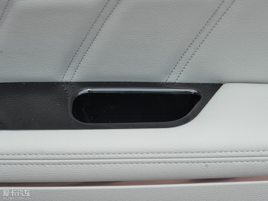 2015�����H6 Coupe 2.0T ��� �քӾ�Ӣ��