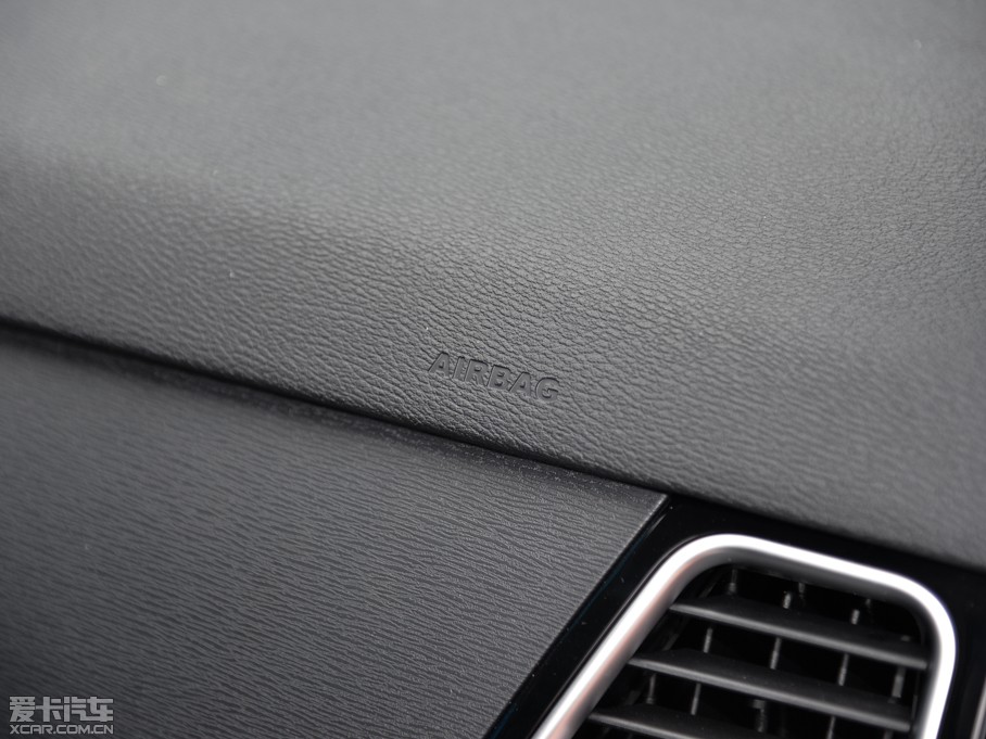 2015�����H6 Coupe 2.0T ��� �քӾ�Ӣ��