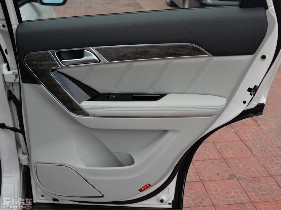 2015�����H6 Coupe 2.0T ���(q��) �քӾ�Ӣ��