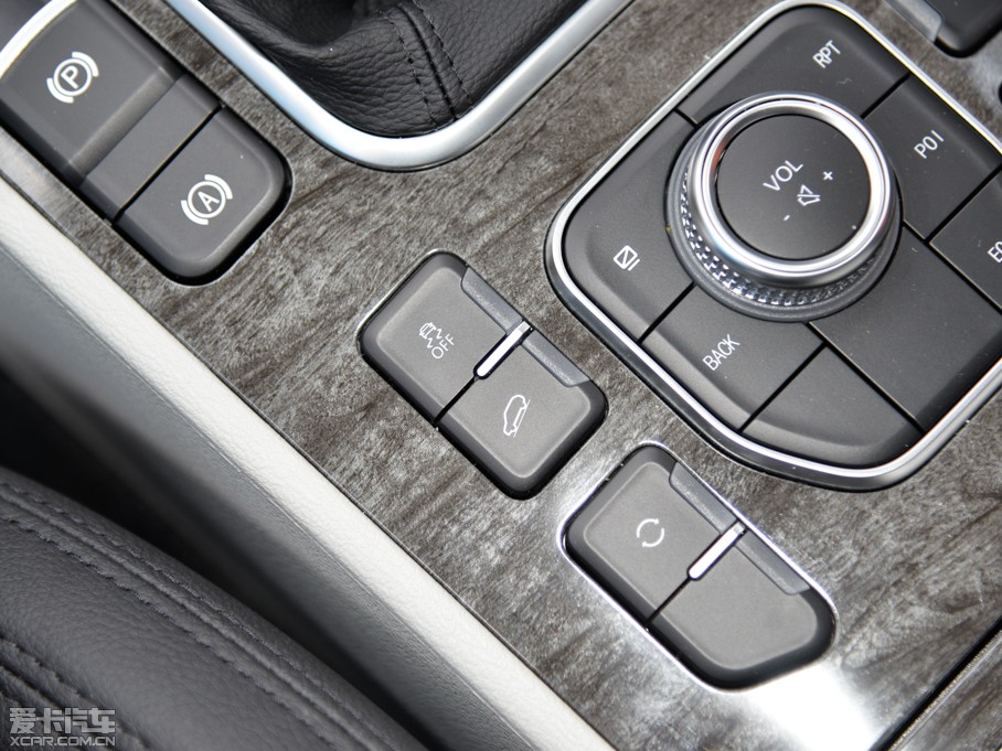 2015�����H6 Coupe 2.0T ��� �քӾ�Ӣ��