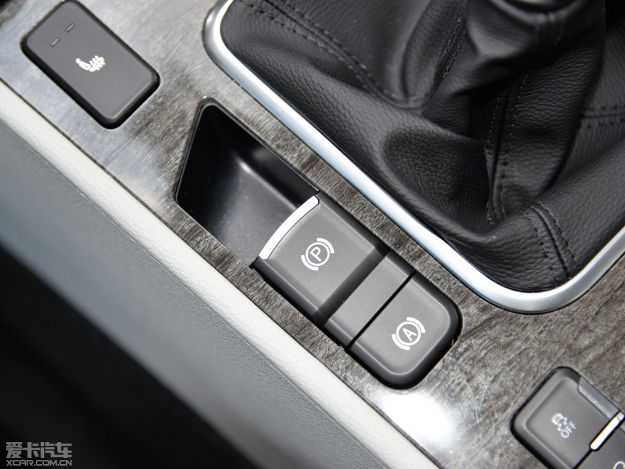 2015�����H6 Coupe 2.0T ��� �քӾ�Ӣ��