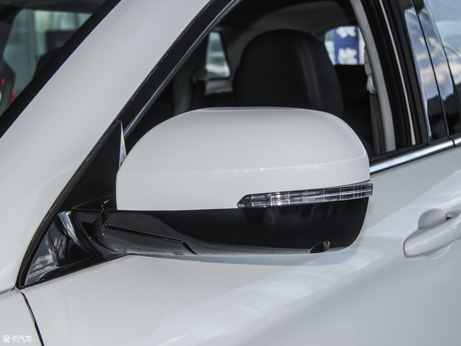 2015�����H6 Coupe 2.0T ���(q��) �ք�(d��ng)������