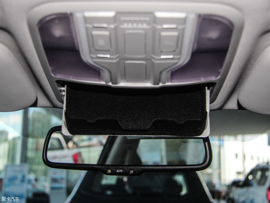 2015�����H6 Coupe 2.0T ��� �քӶ�����