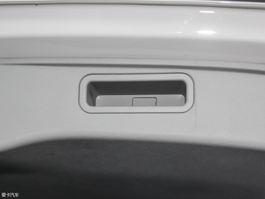 2015�����H6 Coupe 2.0T ��� �քӶ�����