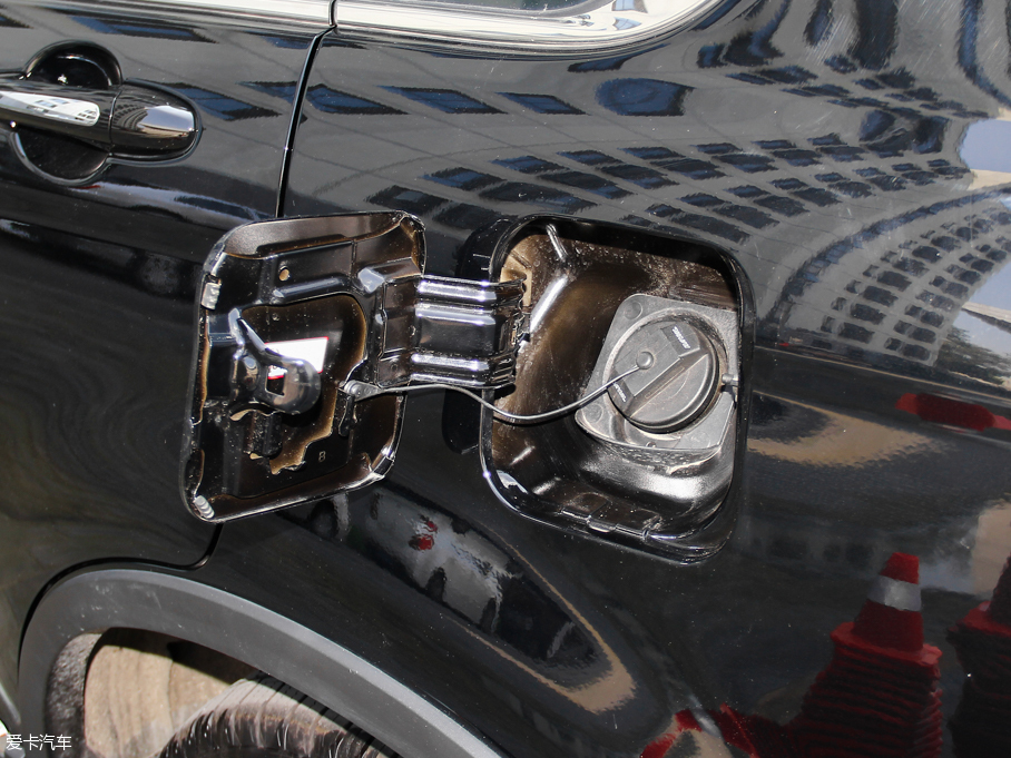 2015H6 \Ӱ 1.5T ԄӃ