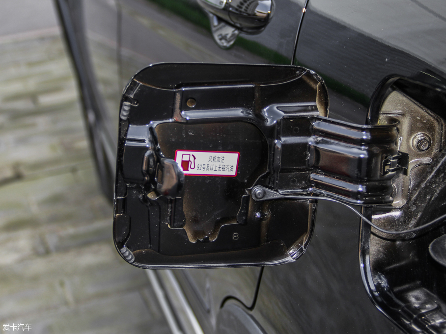 2015H6 \Ӱ 1.5T ԄӃ