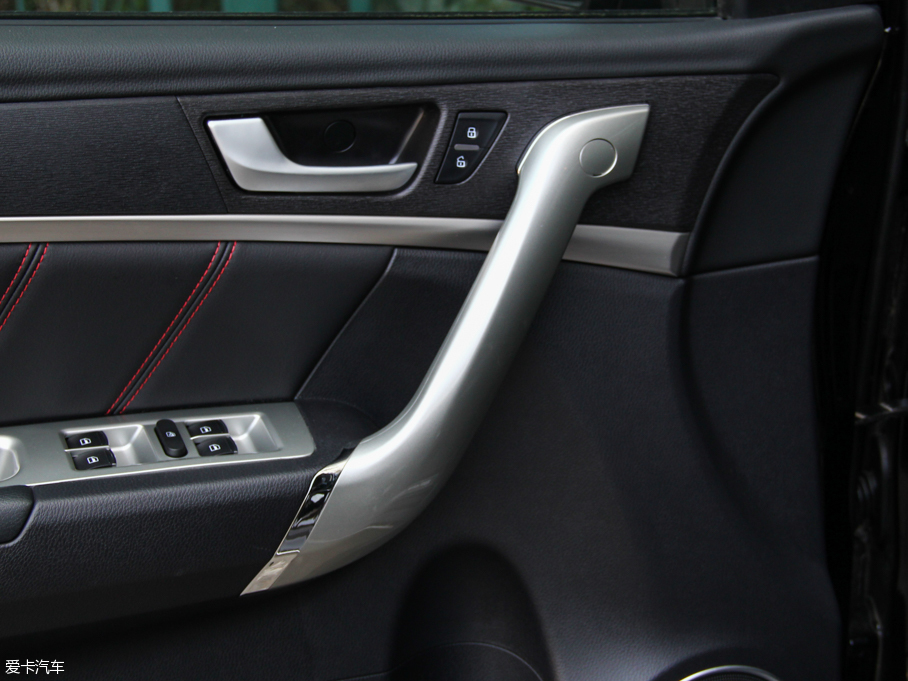 2015H6 \Ӱ 1.5T ԄӃ