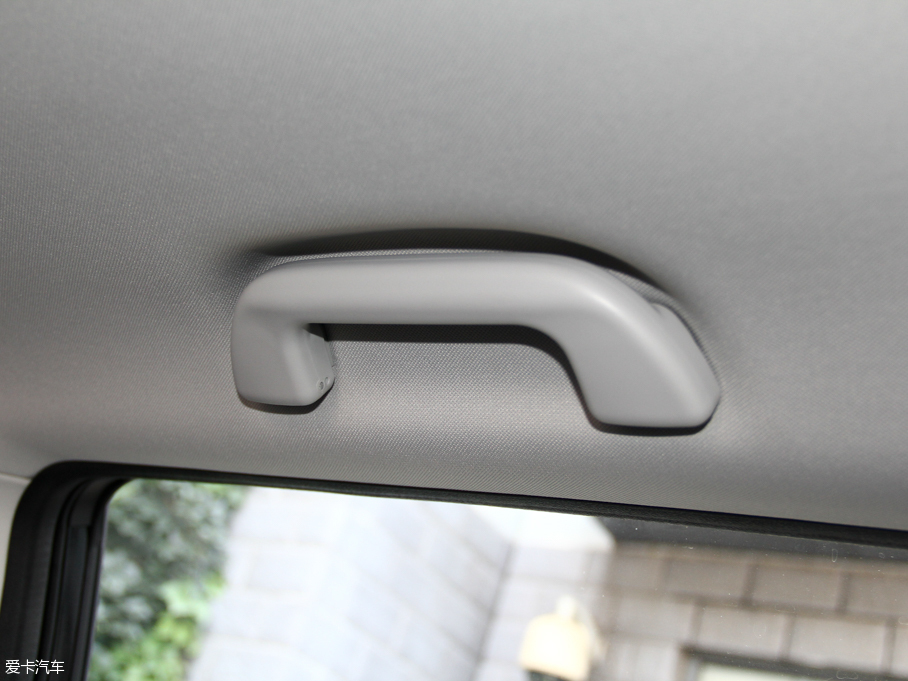 2015H6 \Ӱ 1.5T ԄӃ