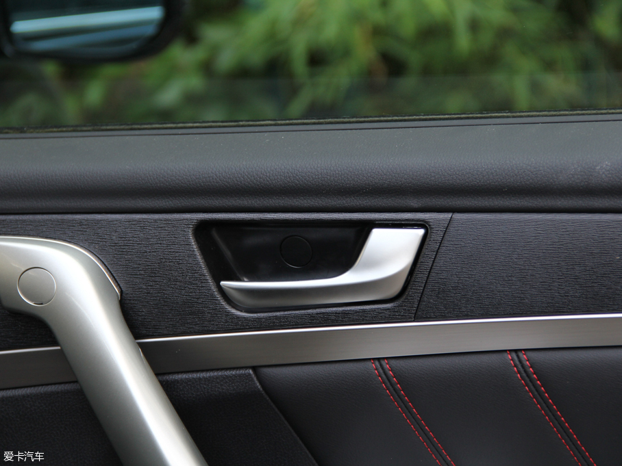 2015H6 \Ӱ 1.5T ԄӃ