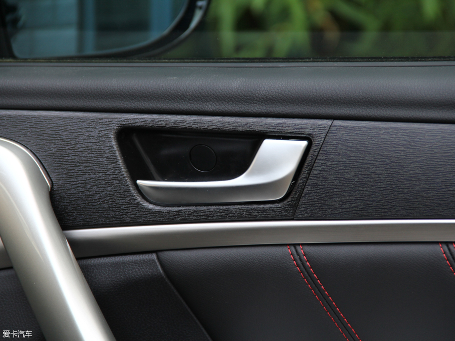 2015H6 \Ӱ 1.5T ԄӃ