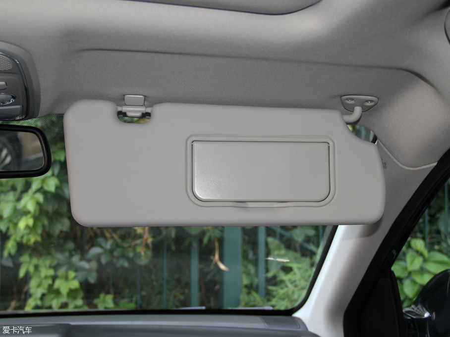 2015H6 \Ӱ 1.5T ԄӃ