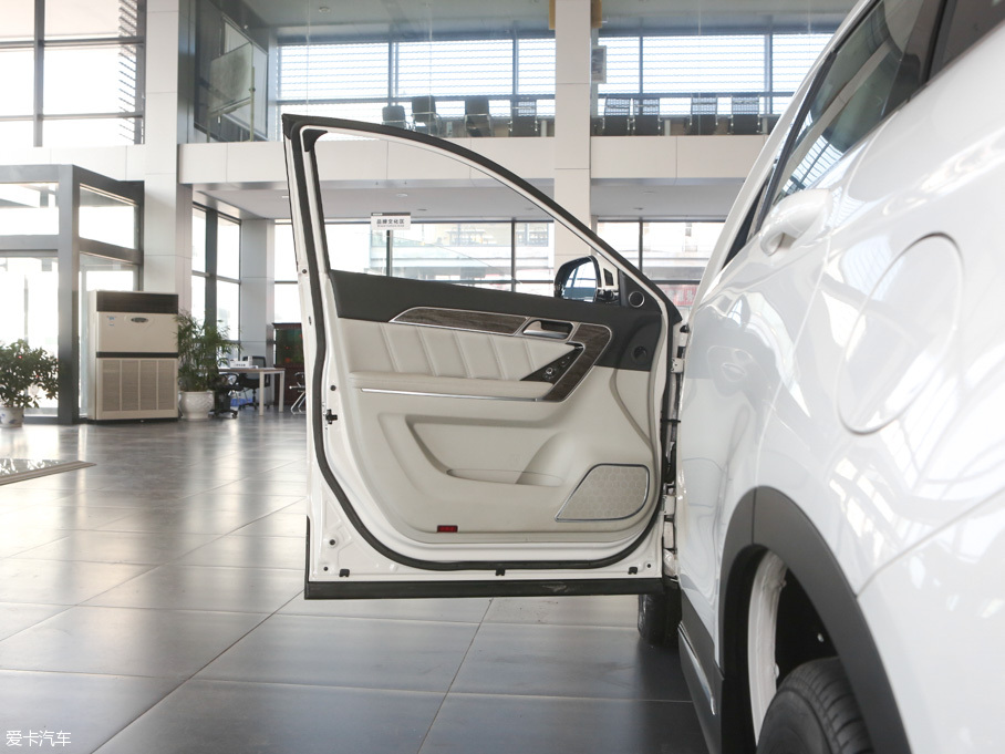 2015�����H6 Coupe 2.0T ��� DCT��Ӣ��