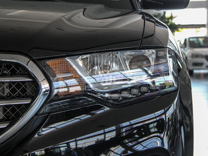 2015款2.0T 两驱 DCT精英型 大灯