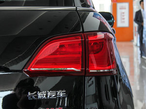 2015款2.0T 两驱 DCT精英型 尾灯