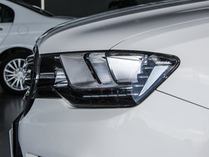 20152.0T (q) քӶ (x)(ji)^