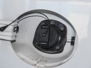 20152.0T (q) քӶ (x)(ji)^