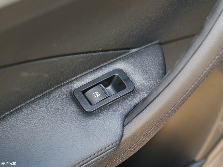 2016H7 {(ln)(bio) 2.0T Ԅ(dng)(q)m