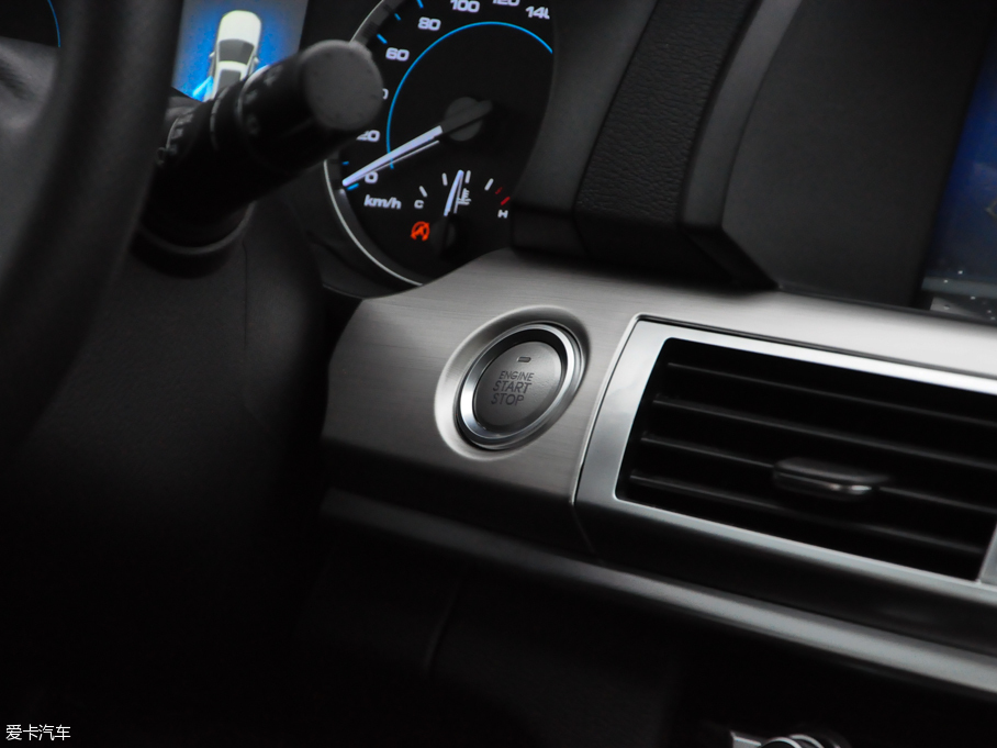 2016H7 {(ln)(bio) 2.0T ԄӃ(q)A