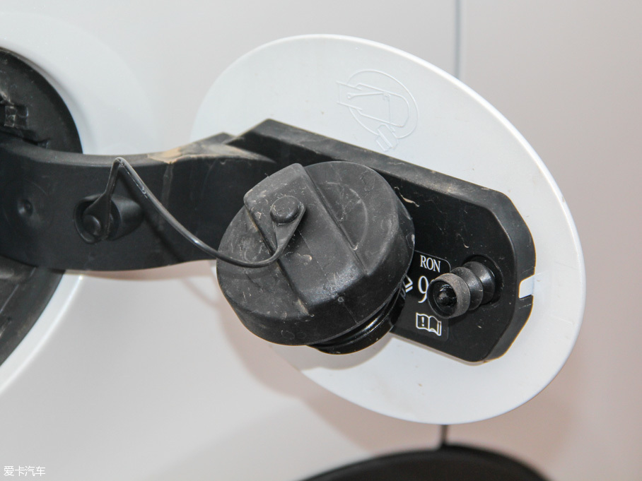 2016H7 {(ln)(bio) 2.0T Ԅ(dng)(q)Ӣ