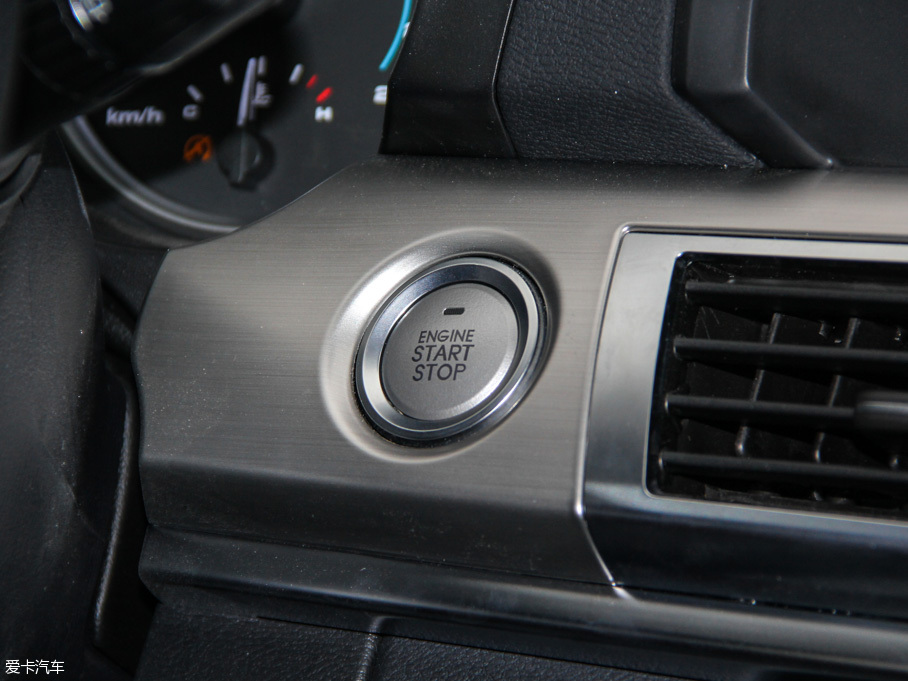 2016H7 { 2.0T ԄӃ򌾫Ӣ