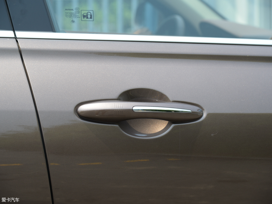 2016H7 {(ln)(bio) 2.0T ԄӃ(q)A