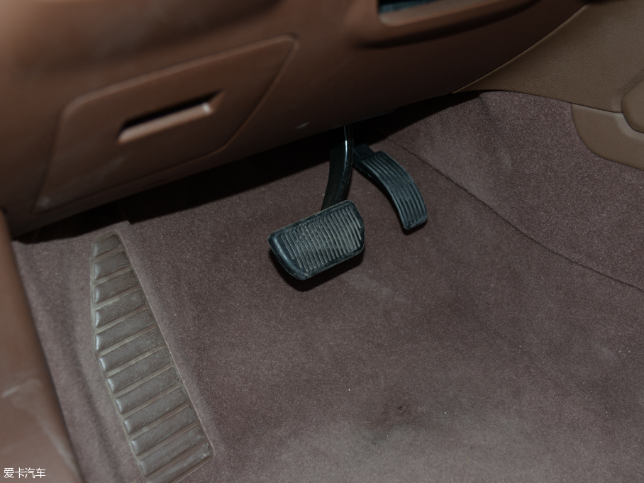 2016H7 {(ln)(bio) 2.0T ԄӃ(q)A