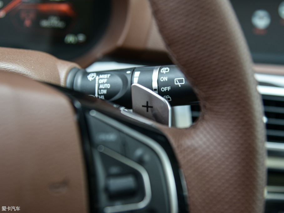 2016H7 {(ln)(bio) 2.0T ԄӃ(q)A