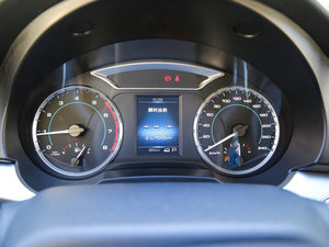 2016{ 2.0T ԄӃm п؅^