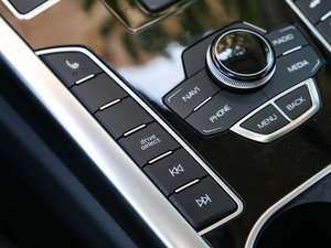 2016{ 2.0T ԄӃm п؅^