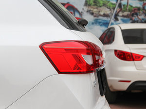 2016{ 2.0T ԄӃ򌾫Ӣ ^