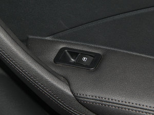 2016{ 2.0T ԄӃ򌾫Ӣ g