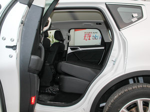 2016{ 2.0T ԄӃ򌾫Ӣ ηŵ