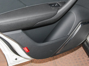 2016{ 2.0T ԄӃ򌾫Ӣ g