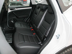 2016{ 2.0T ԄӃ򌾫Ӣ 