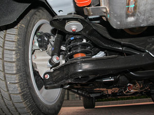 2016{ 2.0T ԄӃ򌾫Ӣ 