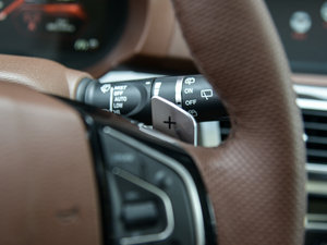 2016{ 2.0T ԄӃA п؅^