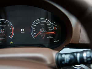 2016{ 2.0T ԄӃA п؅^