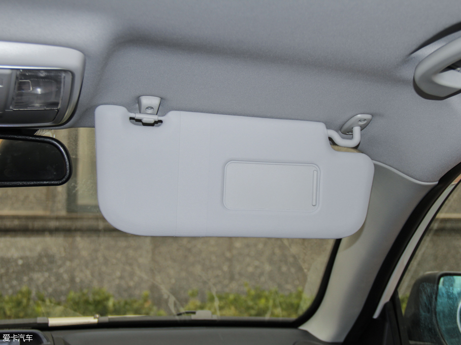 2016�����H5���� ����� 2.0T �ք���򌾫Ӣ��