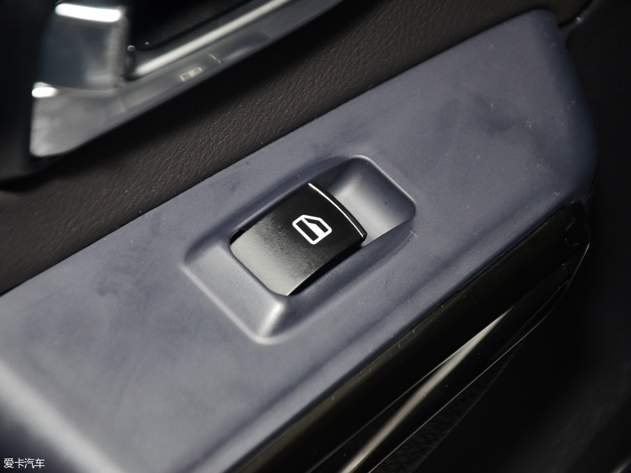 2016H5(jng) (jng) 2.0T քӃ(q)Ӣ