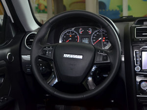 2016款经典版 2.0T 手动两驱精英型 方向盘