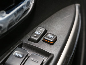 2016款红标 1.5L 手动舒适型 中控区