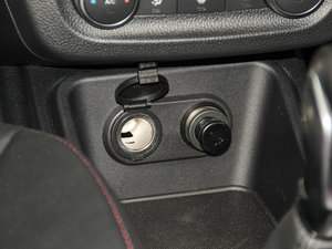 2016{ 1.5L AMT п؅^(q)