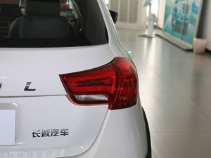 2016款改款 蓝标 1.5L 手动豪华型  尾灯